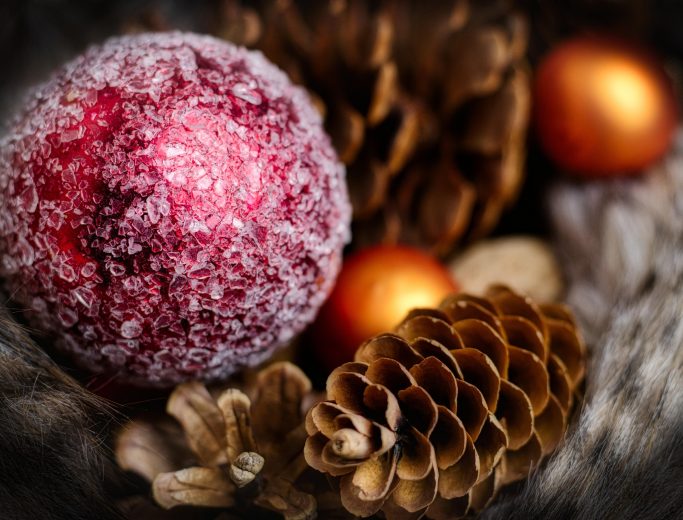 christmas-balls